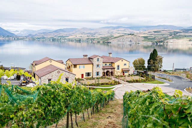 1 Siren Song Winery looking to Lake Chelan Garnet Residence